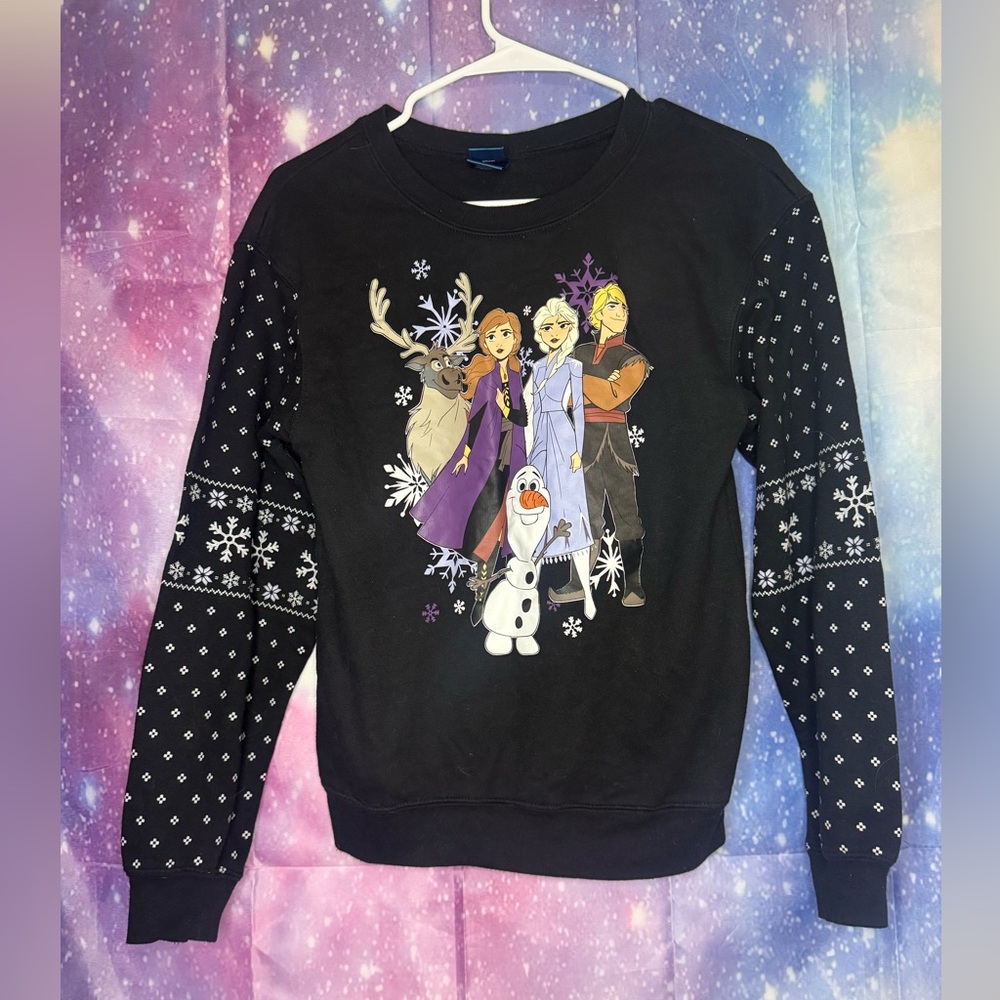 Disney frozen 2 crewneck 🛍